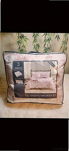 MACY’S Paris Full/Queen 3 Piece Comforter Set