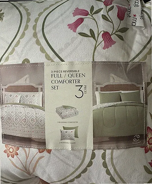 Macys 3pc Full/Queen Reversible Floral Comforter Set Pink/Green White New
