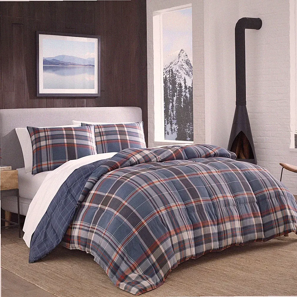 Reversible comforters