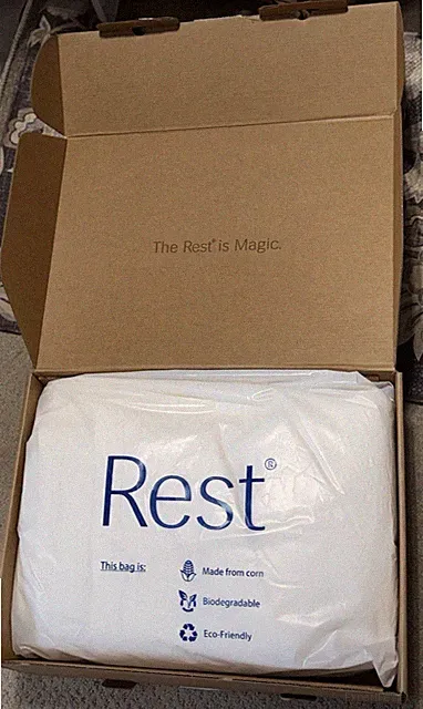 REST Evercool Twin Cooling Comforter Arctic White Lightweight Pre-Owned