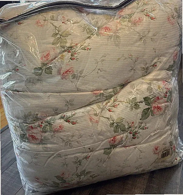 Vintage Ralph Lauren Meadow Way Floral Comforter Full/Queen NEW